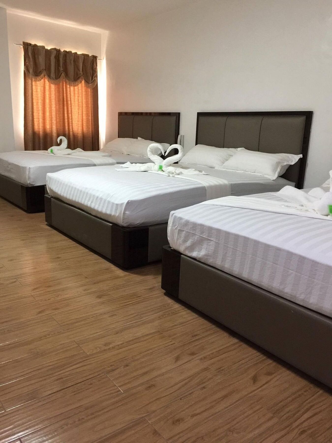 Inn Meaco Royal - Tayuman Manila